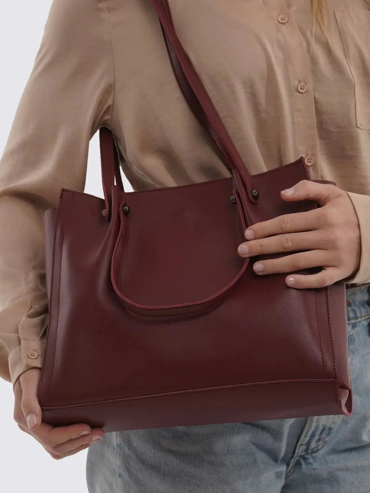 Paola Carryall Tote