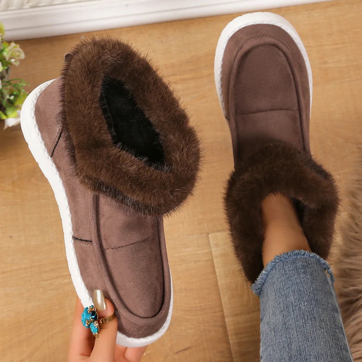 Women Boots Winter New Thickening Plush Warm Snow Boots Women Plus Size Comfortable Soft Cotton Shoes for Women Botas De Muje