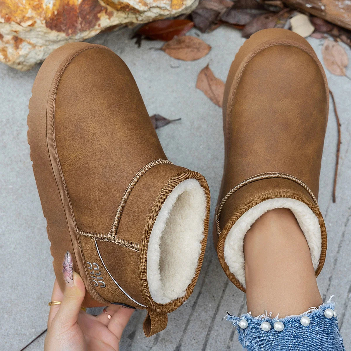 Women Boots Winter Short Plush Warm Snow Boots Women Casual Flat Shoes Women New Comfortable Chelsea Ankle Boots Botas De Muj