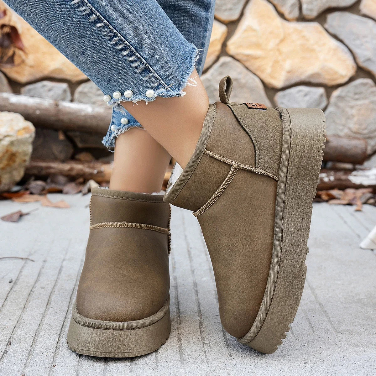 Women Boots Winter Short Plush Warm Snow Boots Women Casual Flat Shoes Women New Comfortable Chelsea Ankle Boots Botas De Muj