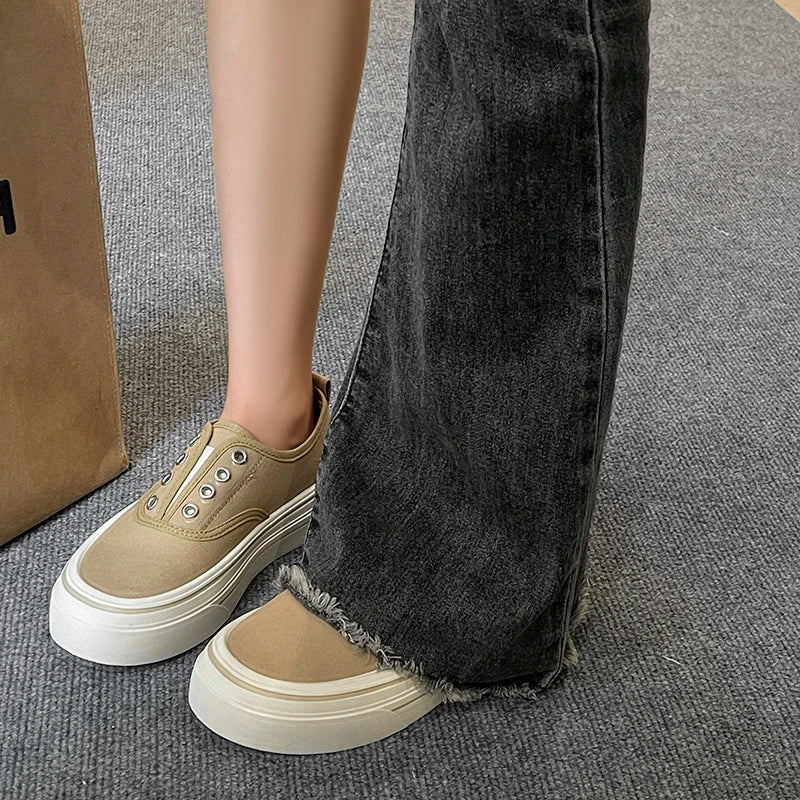 Women Outdoor Walking Canvas Shoes New Fashion Jogging Sneakers Slip-on Woman Vulcanized Flat Casual Loafers Ladies Zapatilla