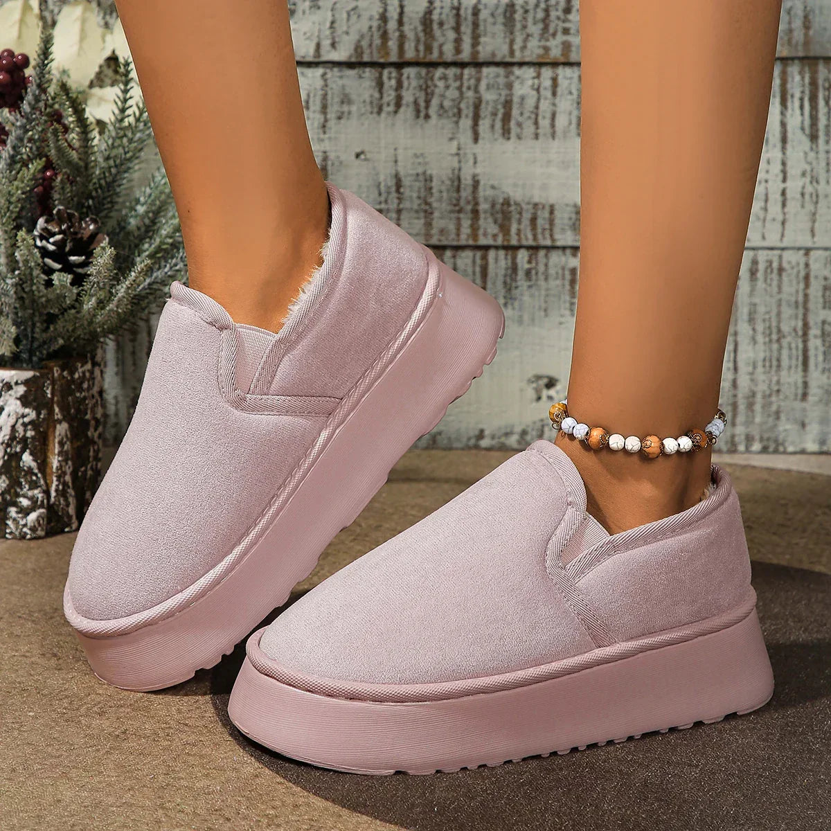 Women Snow Boots New Winter Vintage Boots Women Household Anti-skid Plush Comfortable Outdoors Thick Bottom Windbreak Warm Bo