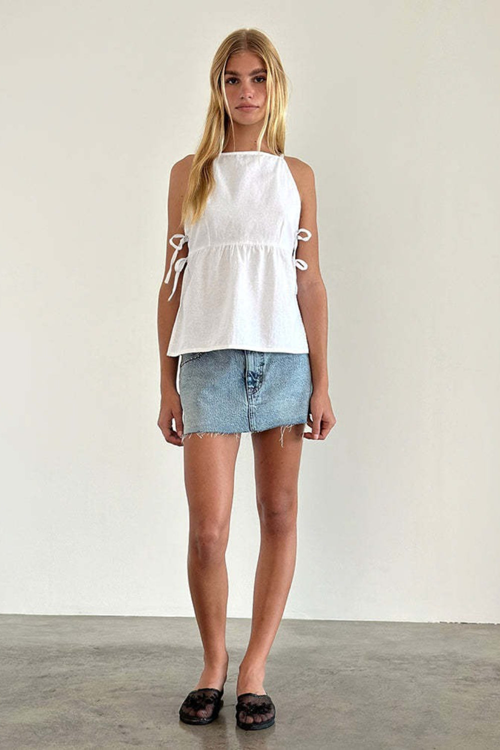 Minimalist Side Tie Solid Tank Top