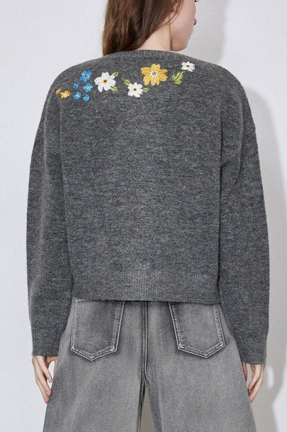 Vintage Floral Embroidery Sweater