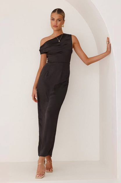 Solid Sleeveless Asymmetric Formal Dress
