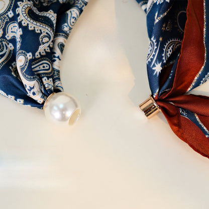 Retro Paisley Pearl Magnetic Buckle Neck Scarf