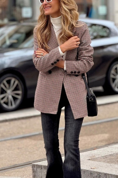 Burgundy checked double-breasted jacket with black double buttons