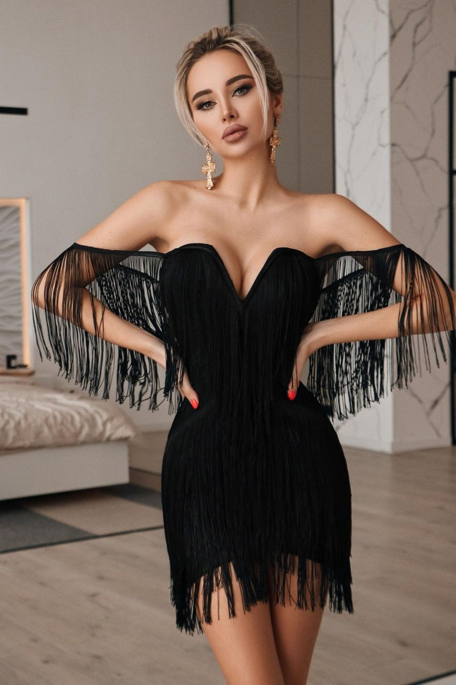 Strapless V Neck Backless Tassel Bandage Cocktail Dress