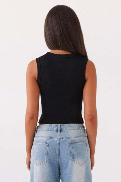 Sleeveless Slim Fit Knit Top