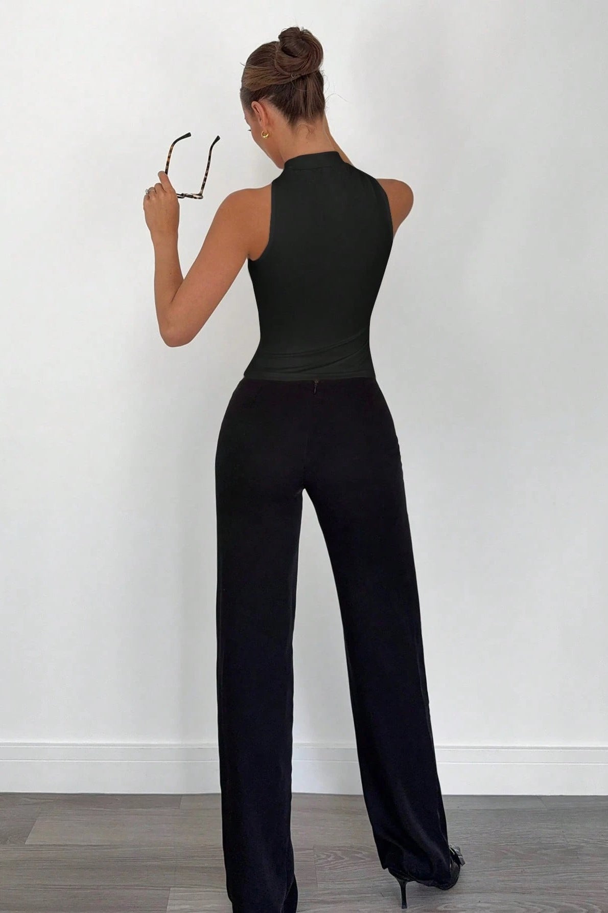 High Neck Metal Ring Sleeveless Off Shoulder Halter Top
