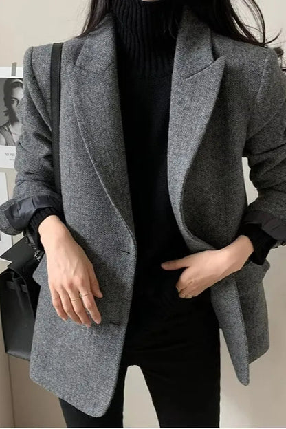Versatile Wool Casual Blazer