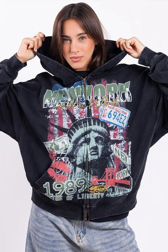 Washed Statue of Liberty Graphic Hoodie
