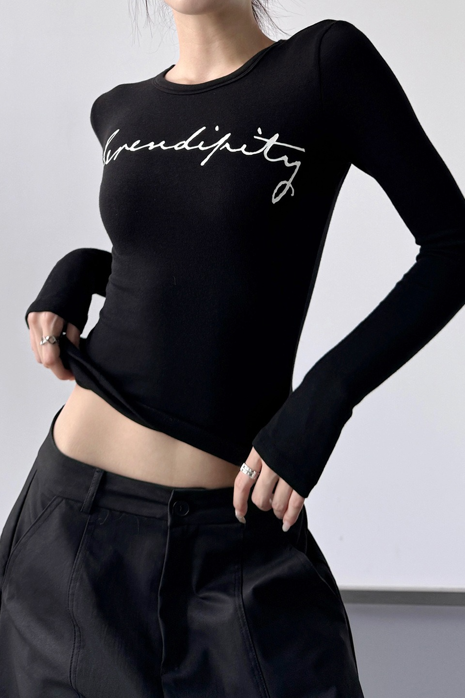 Letter Embroidered Slim Crop Crew Neck Long Sleeve Crop Top
