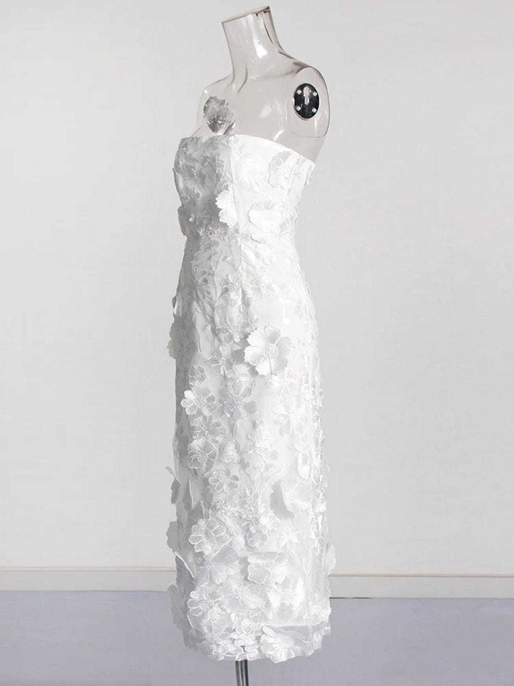 3D Floral Applique Strapless Bodycon Midi Dress