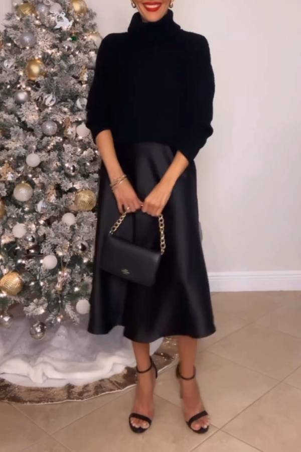 High-neck loose knit sweater