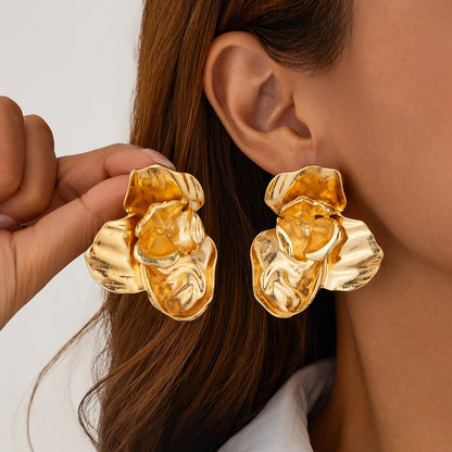 Liquid Irregular Ruched Round Earrings