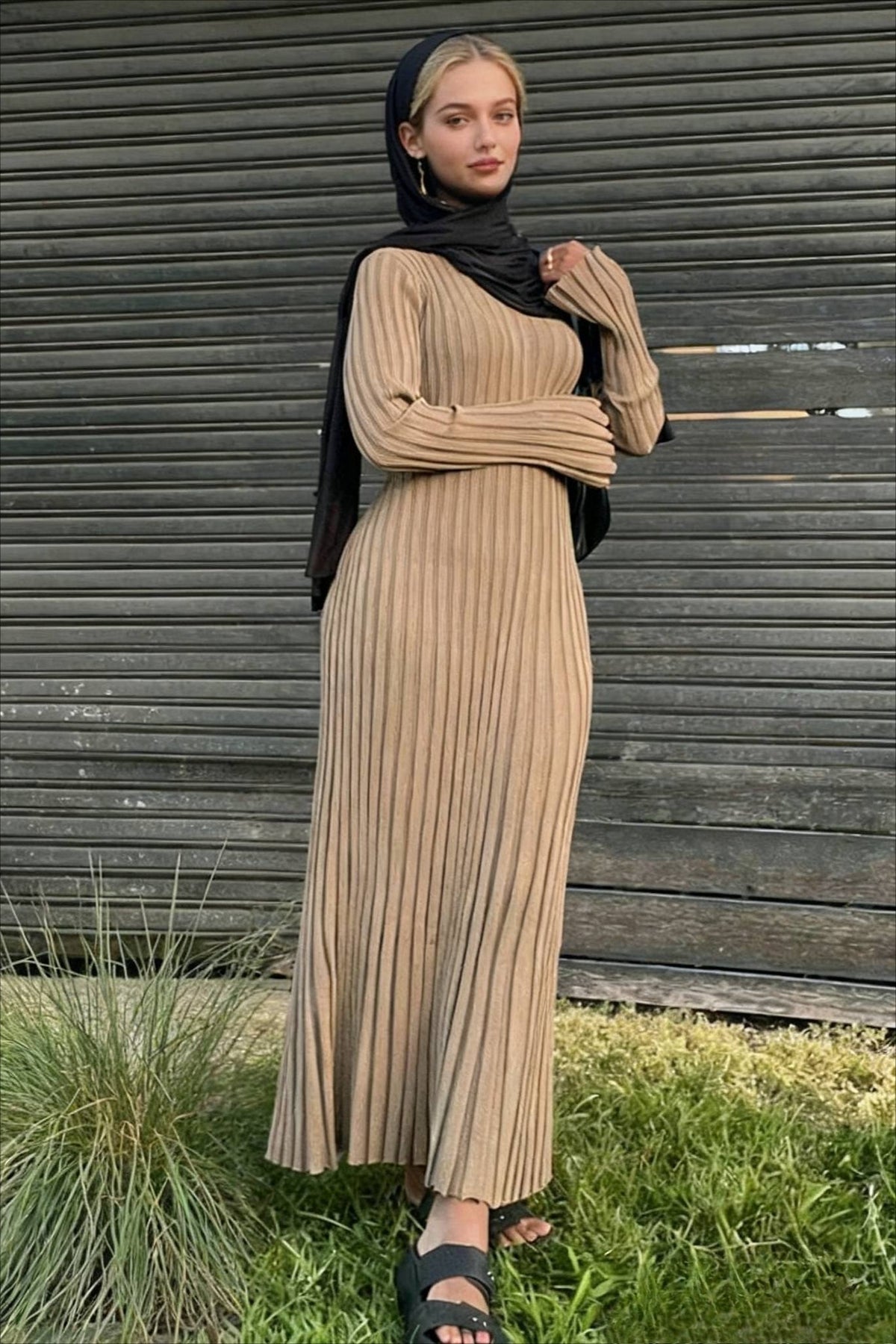 Ribbed Knit Tie Waist Dress