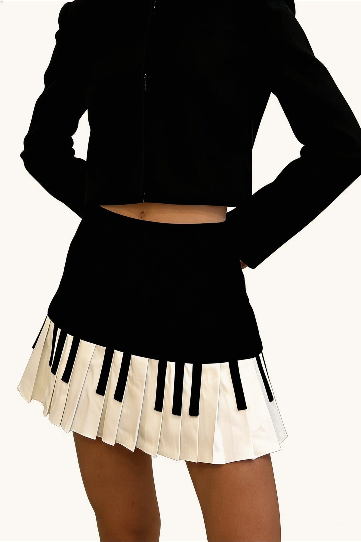Retro Black White Piano Pleated High Waist Slim Skirt