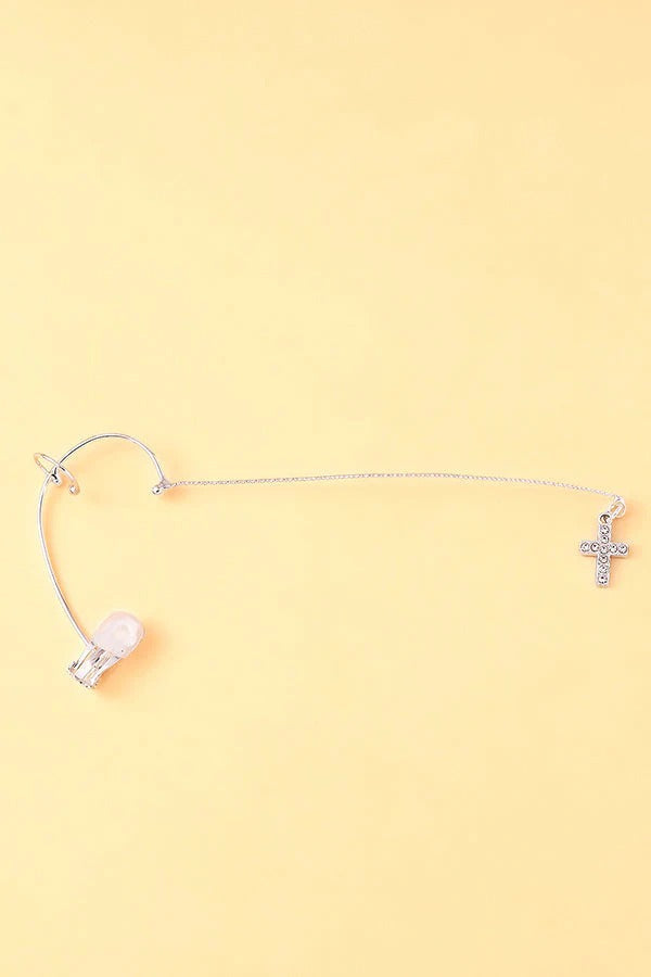 Minimalist Star-shaped Ear Cuff