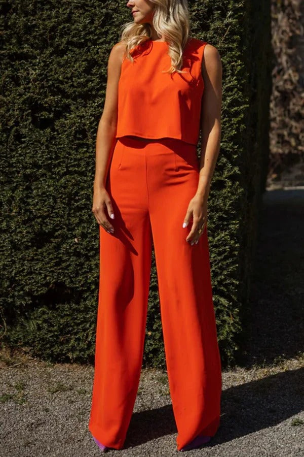 Modern and Elegant Solid Crop Tank and High Rise Flare Loose Pants Set