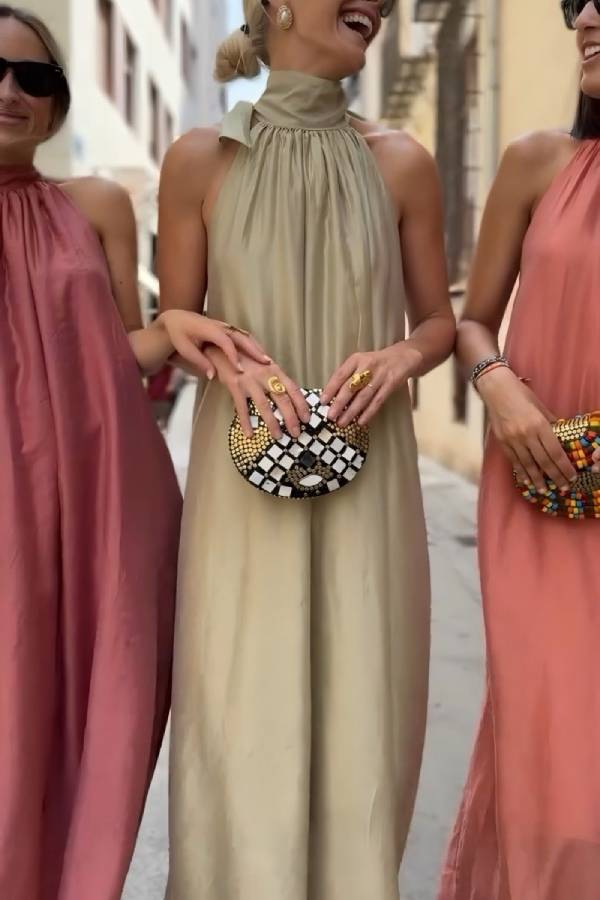 Halter Neck Pleated Loose-fitting Vacation Maxi Dress