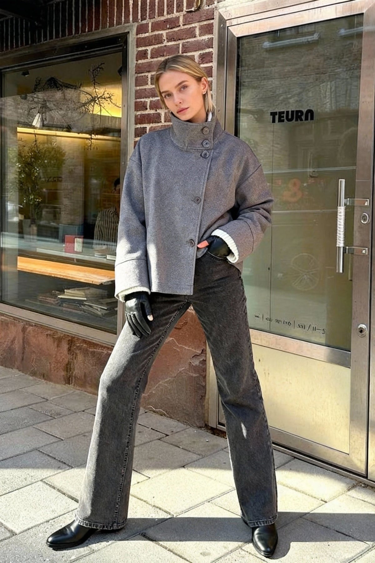 Short Woolen Casual Lapel Overcoat