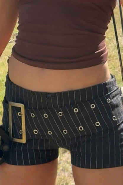 Metal Buckle Eyelet Wide Belt Denim Shorts