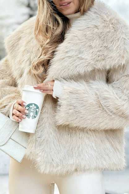 Short Bear Elegance fur coat