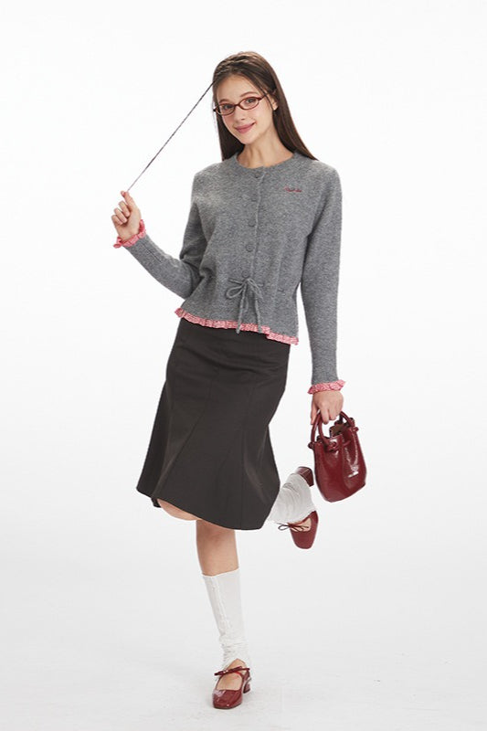 Contoured Cropped Knit Cardigan
