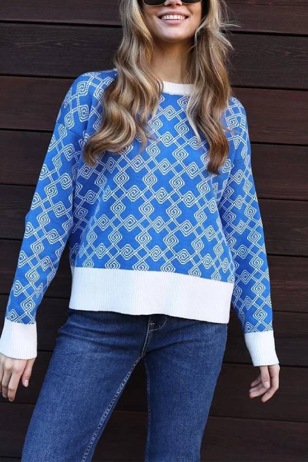 Chic on-trend Jacquard Sweater