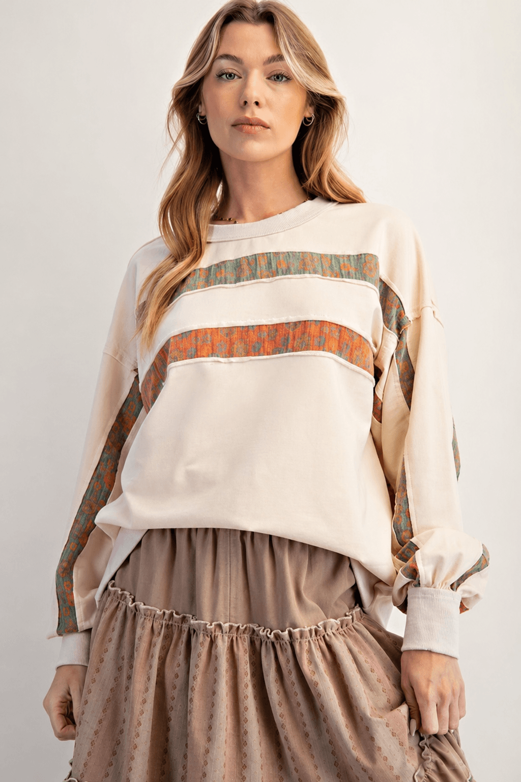 Striped Graphic Crew Neck Sweatshirt