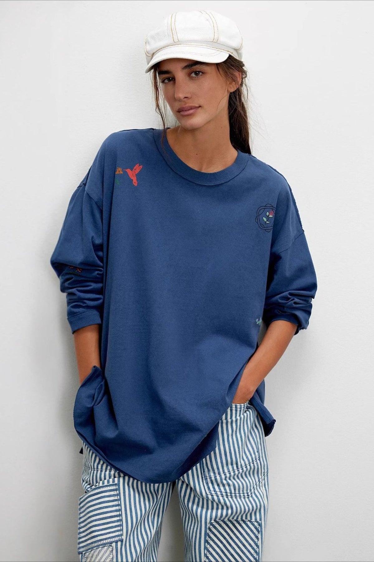 Floral Bee Embroidered Crew Neck Sweatshirt