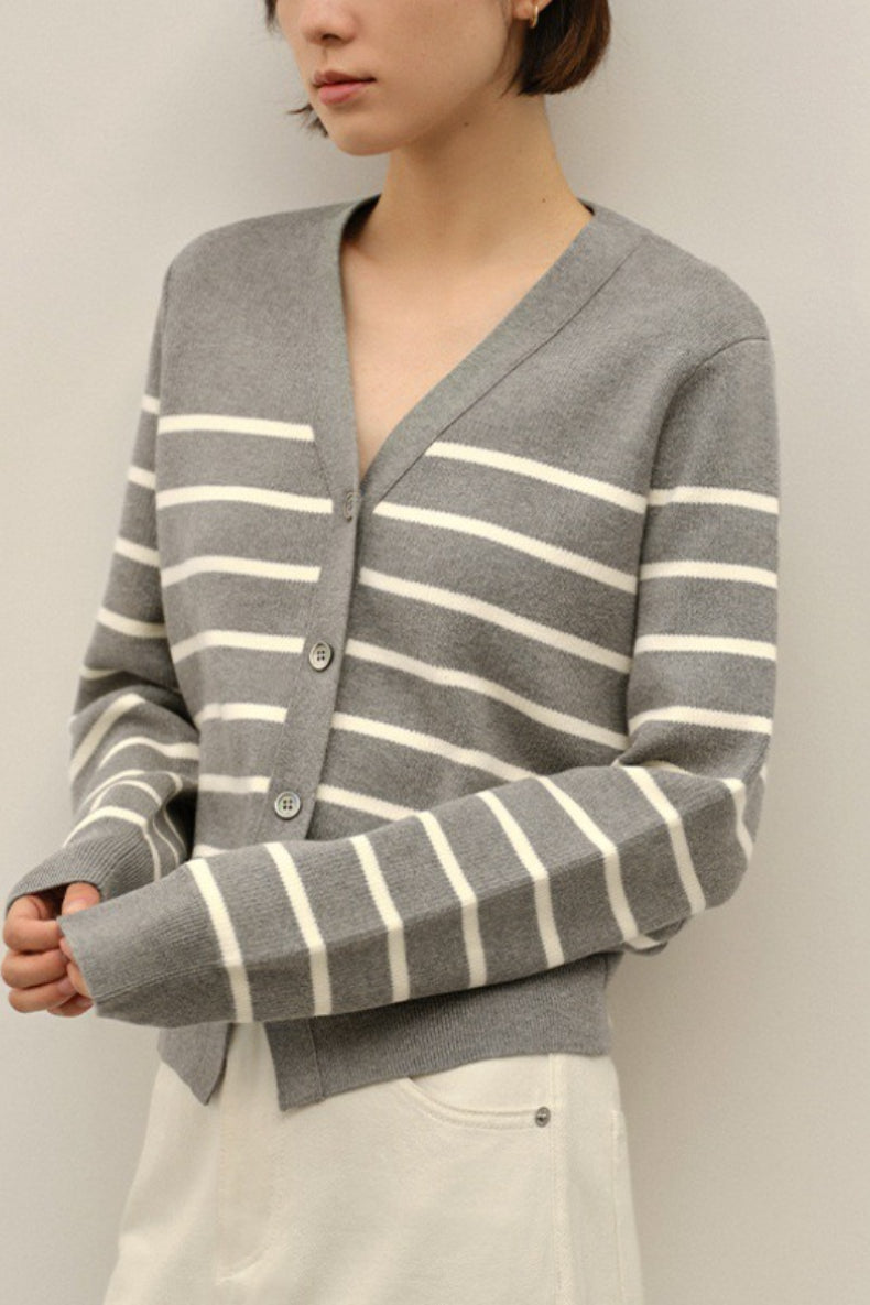 V Neck Stripe Knit Cardigan