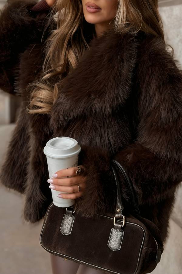 Short Bear Elegance fur coat