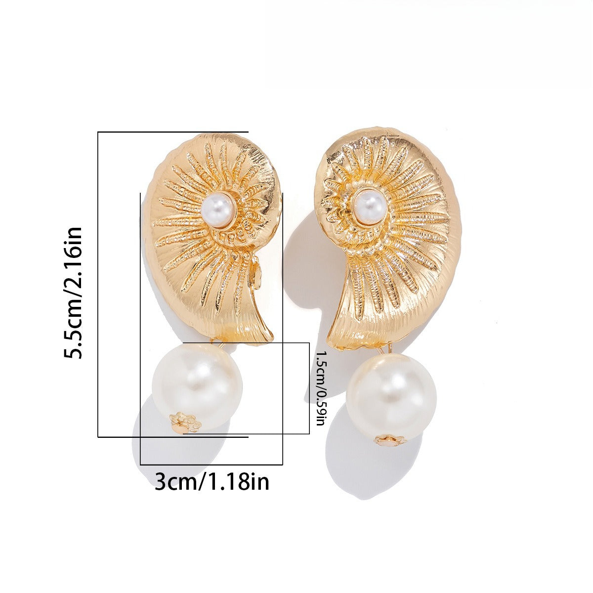 Seashell Pearl Mix Textured Stud Earrings