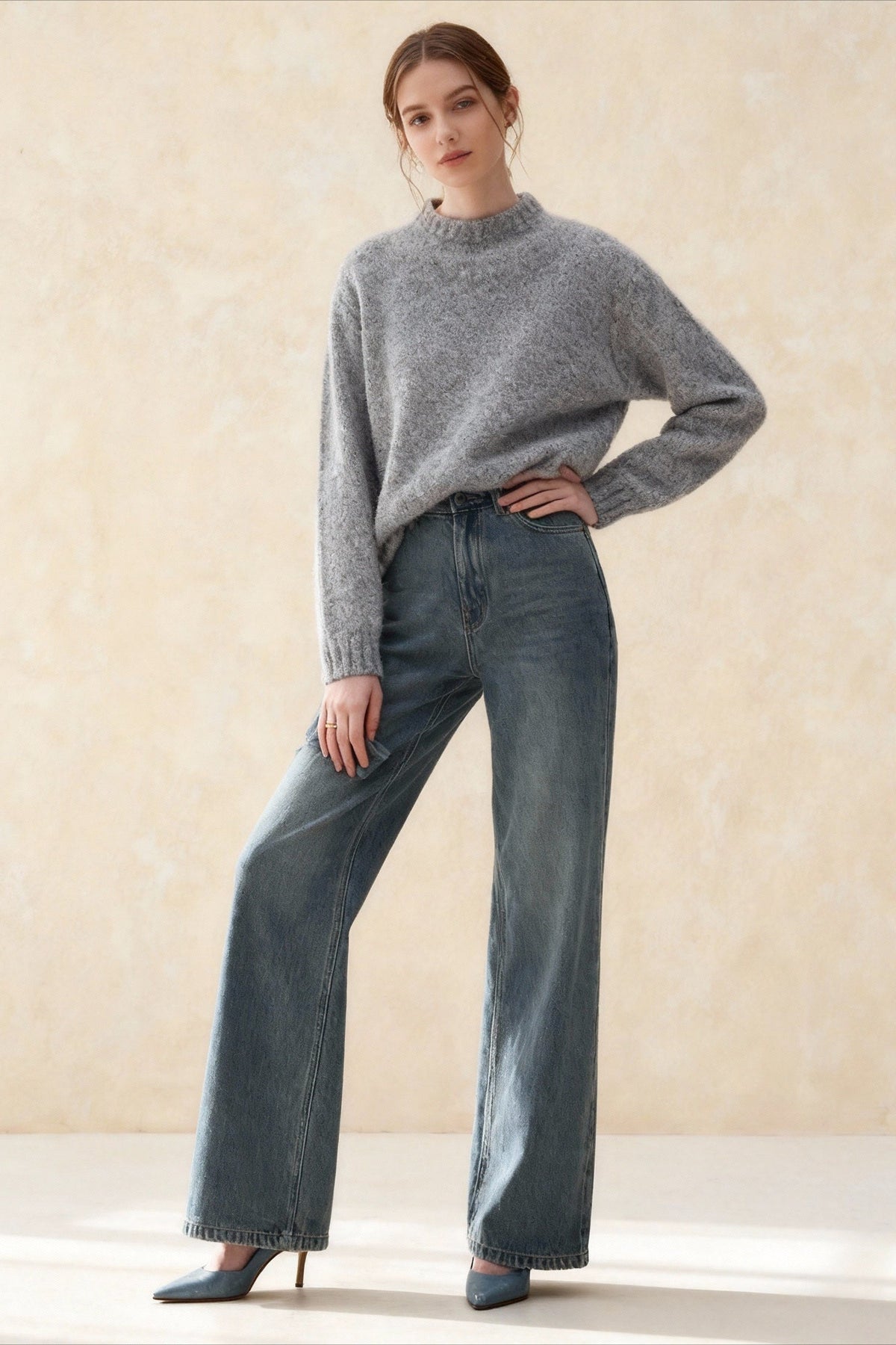 Warm Soft Waxy Round Neck Pullover Sweater