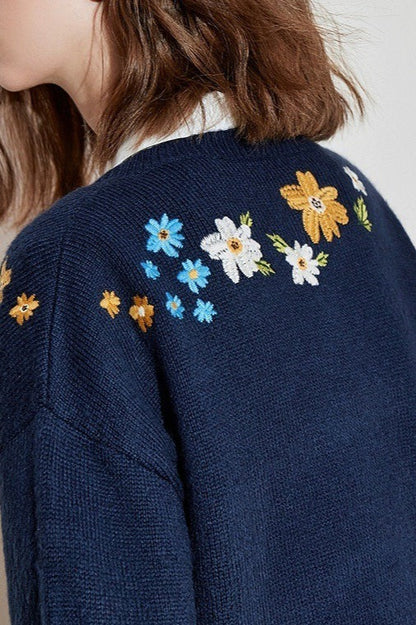 Vintage Floral Embroidery Sweater