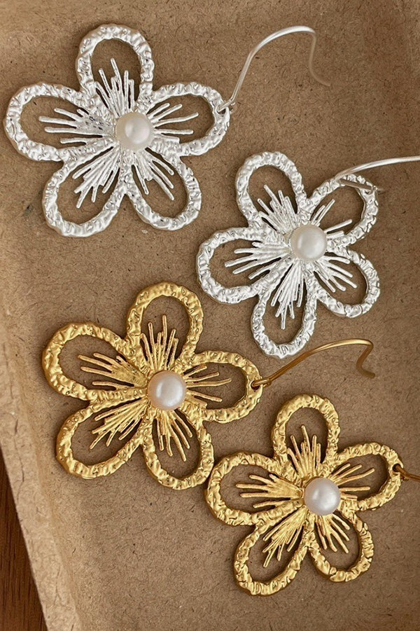Pearl Openwork Flower Earrings