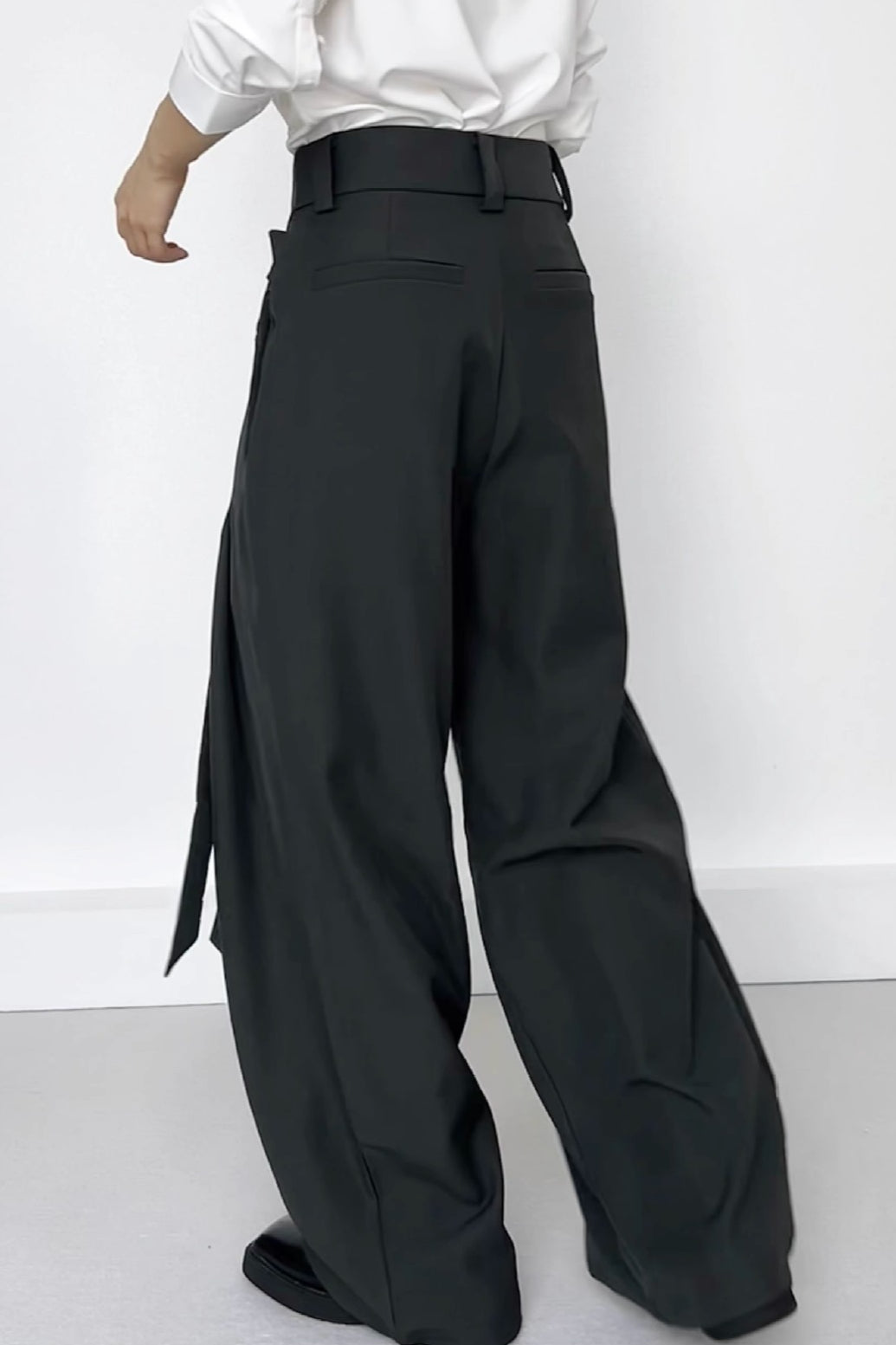 Ruched Ribbon Minimalist Chic Pants