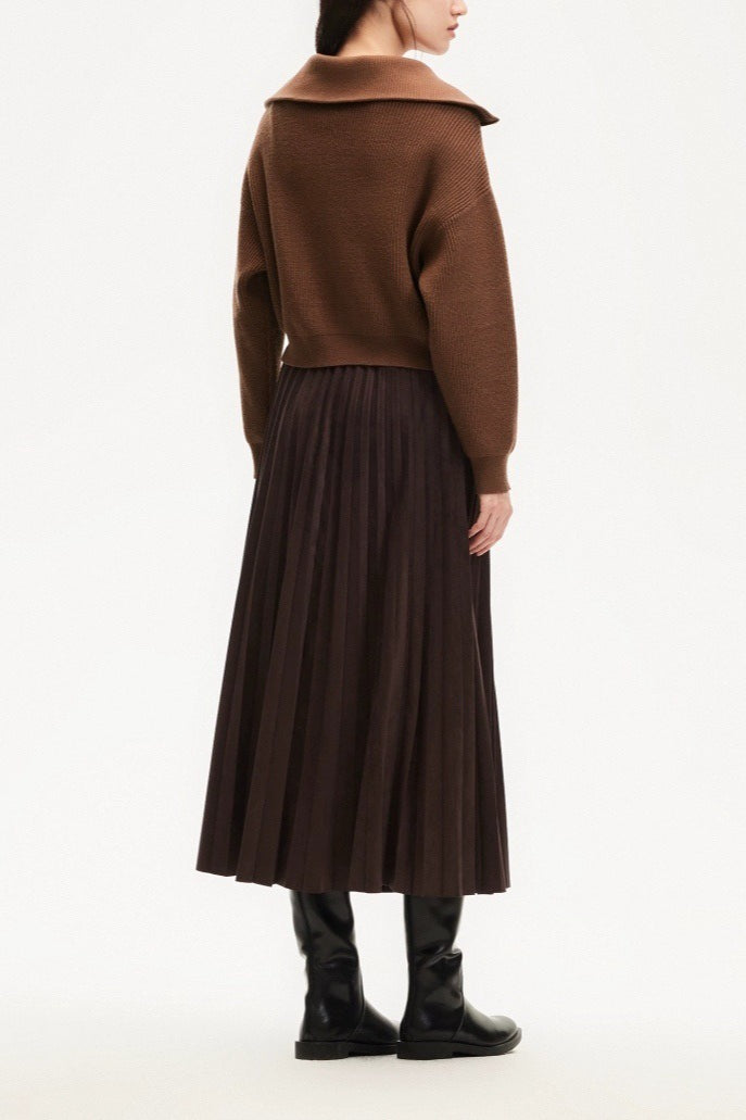 Short Cable Knit Pullover Sweater