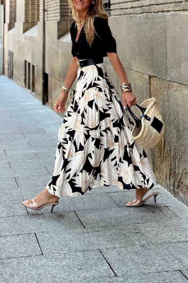 Elastic waist long skirt