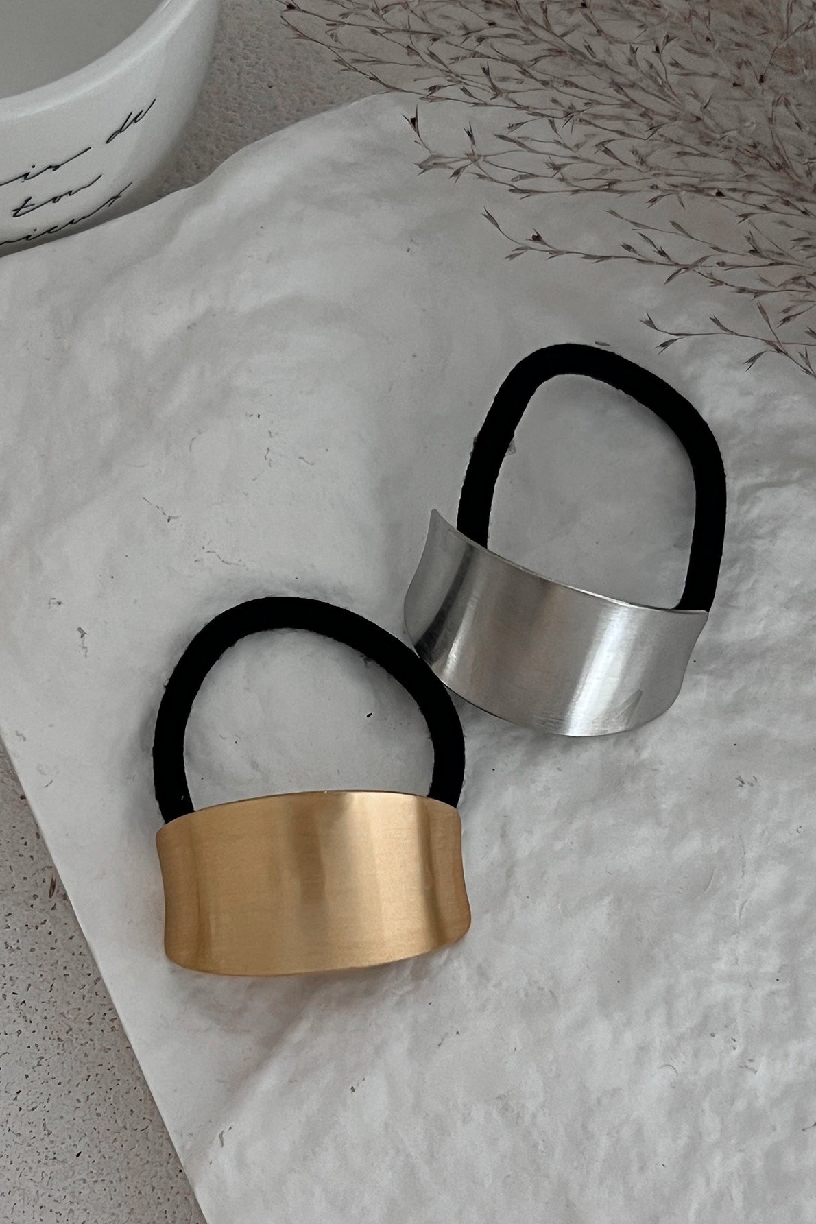 Exaggerated Geometric Metal Hair Cuff