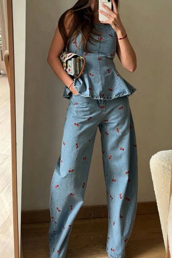 Sweet Casual Denim Cherry Print High Rise Pocket Straight Leg Loose Jeans