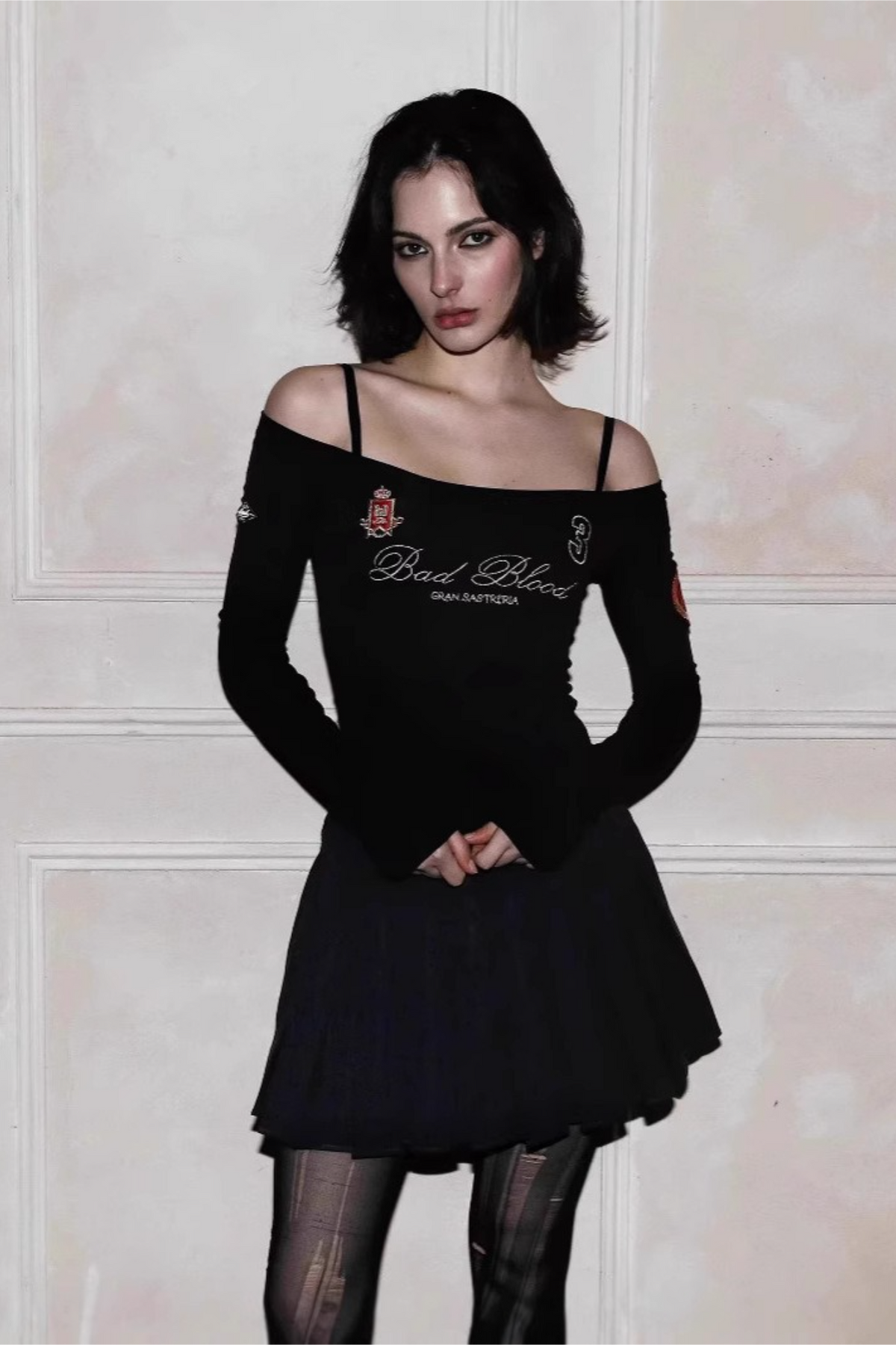 Badblood Retro Off Shoulder Letter Embroidery Crop Top