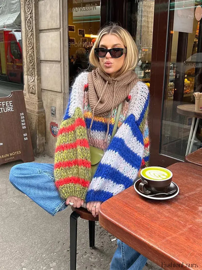 Fashion Contrasting O Neck Hollow Out Knitted Pullover Women Long Sleeve Loose Sweater