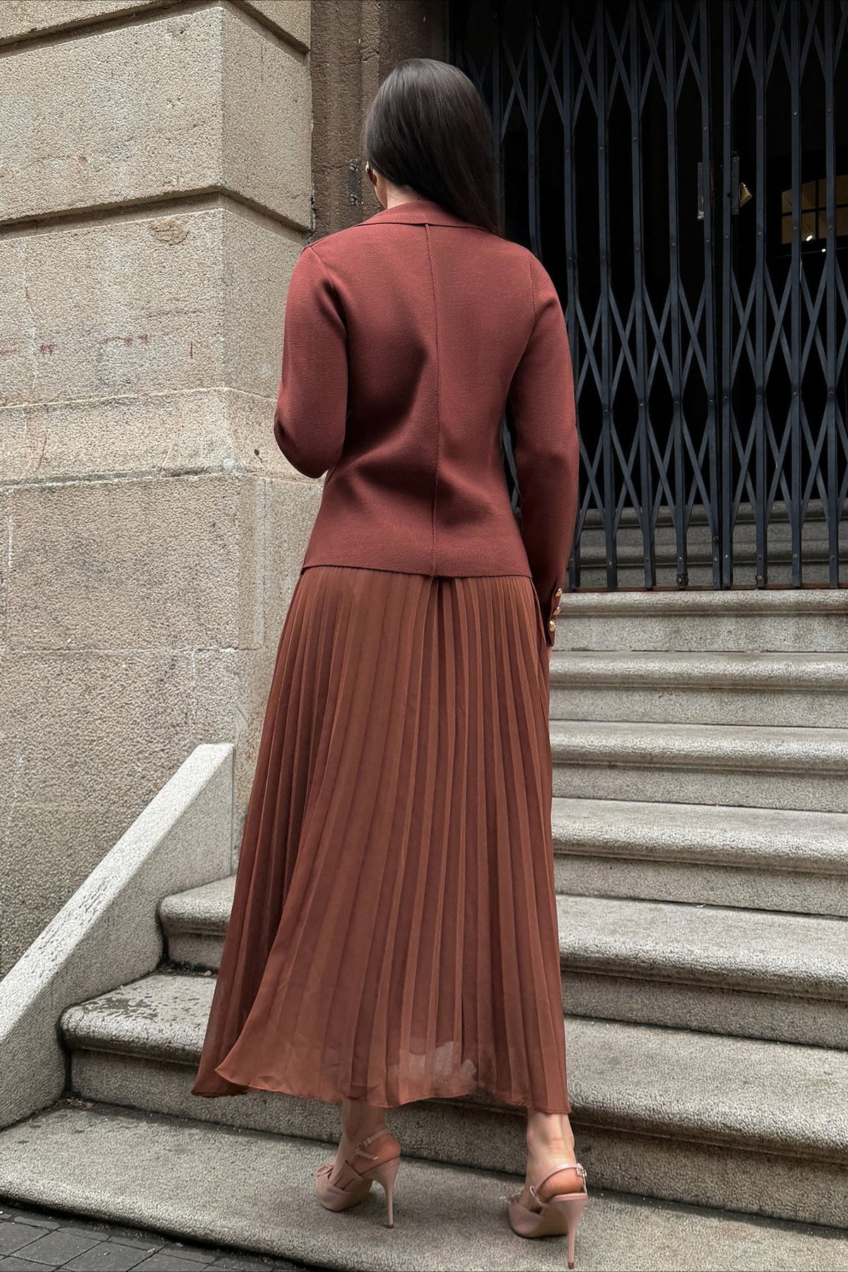 V Neck Double Breasted Knit Blazer Pleated Skirt Set