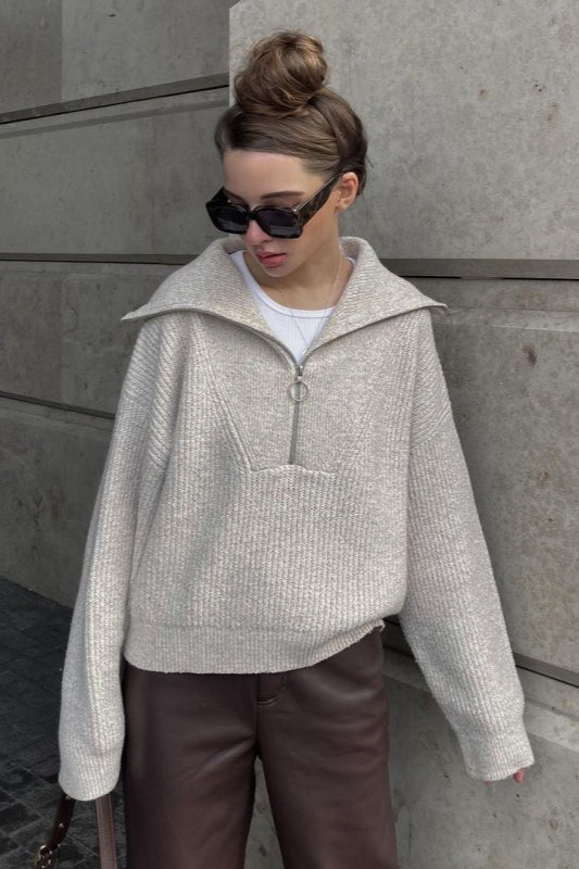 Vintage Notched V-Neck Knit Top