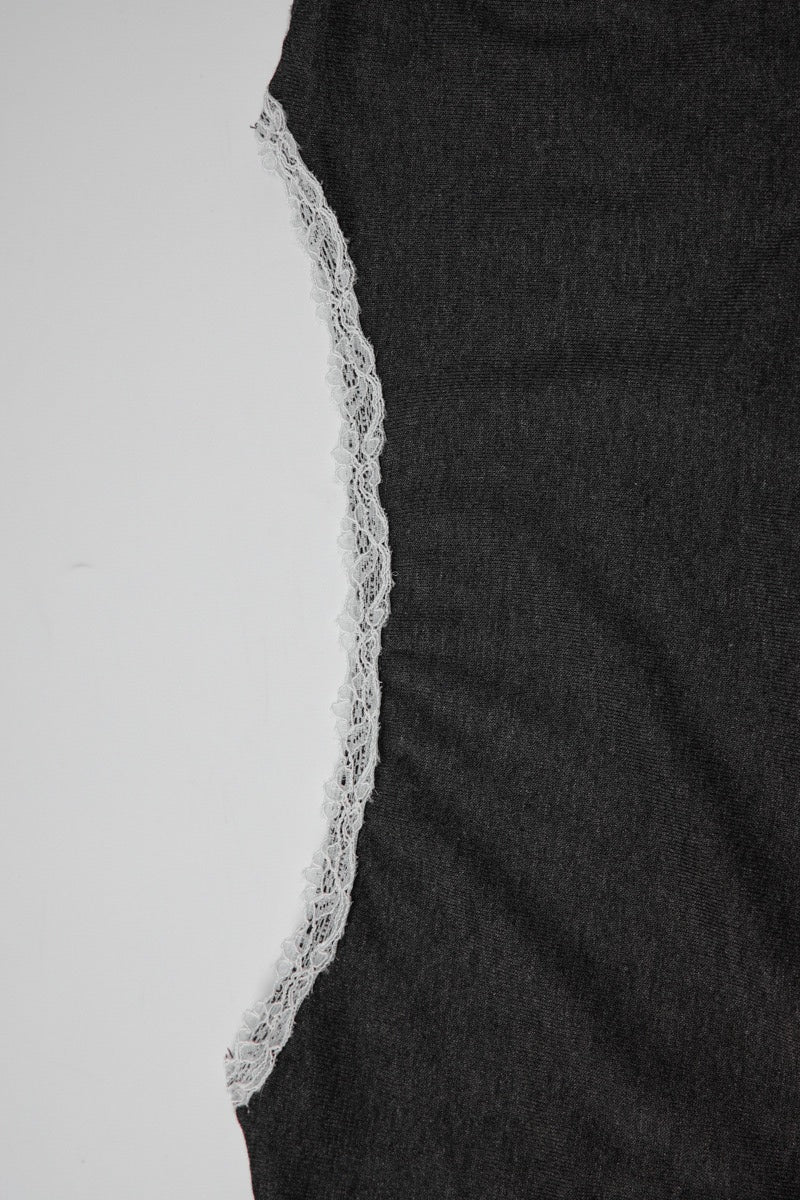 Solid U Neck Lace Trim Slim Fit Tee