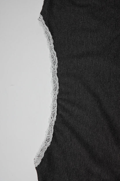 Solid U Neck Lace Trim Slim Fit Tee