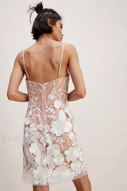 Hilma Structured Stylish Floral Mini Dress